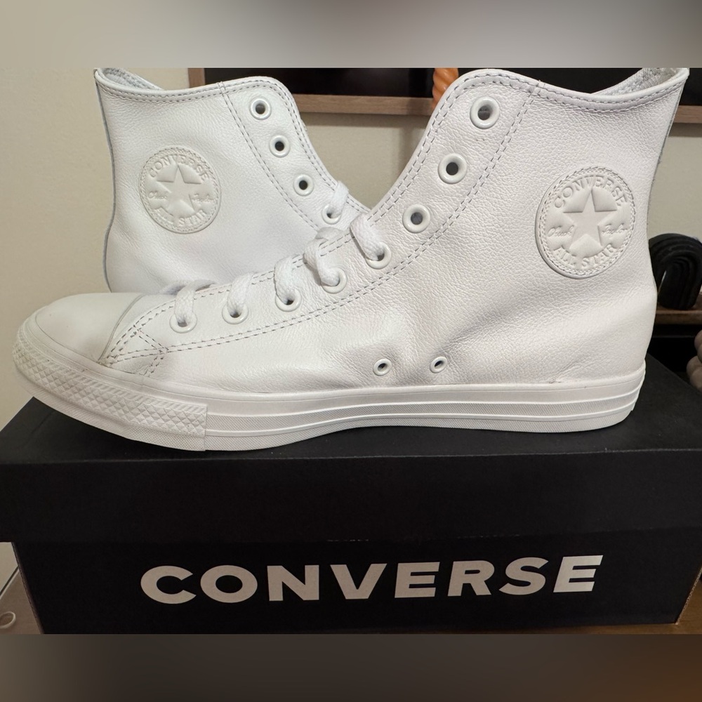 Brand New White Monochrome Converse High-Tops